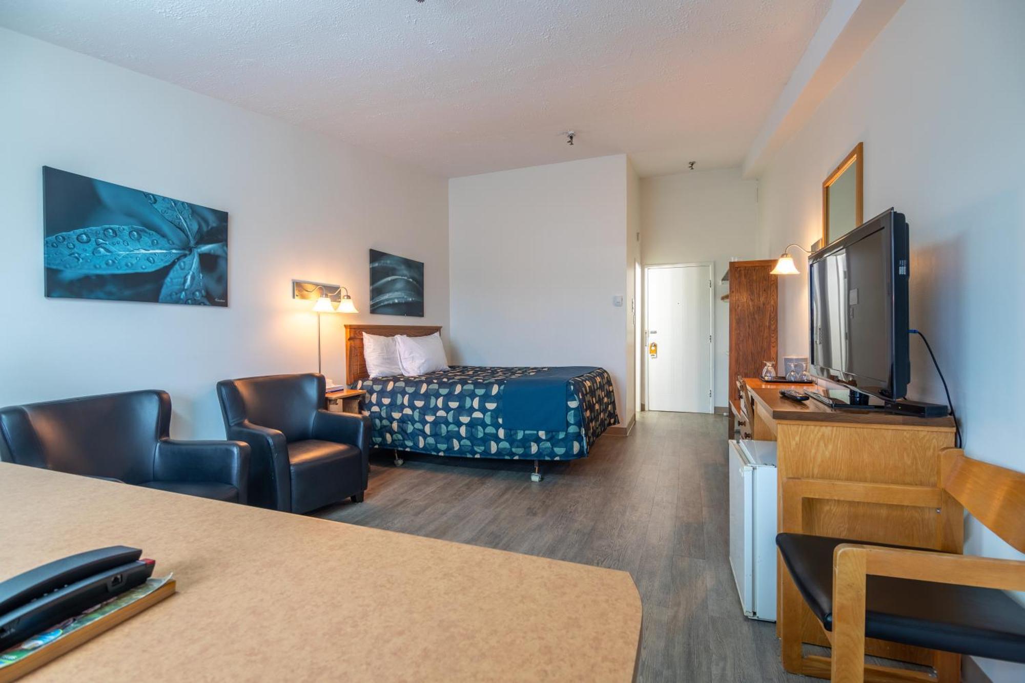 Hotel Les Mouettes Sept-Iles Exterior photo