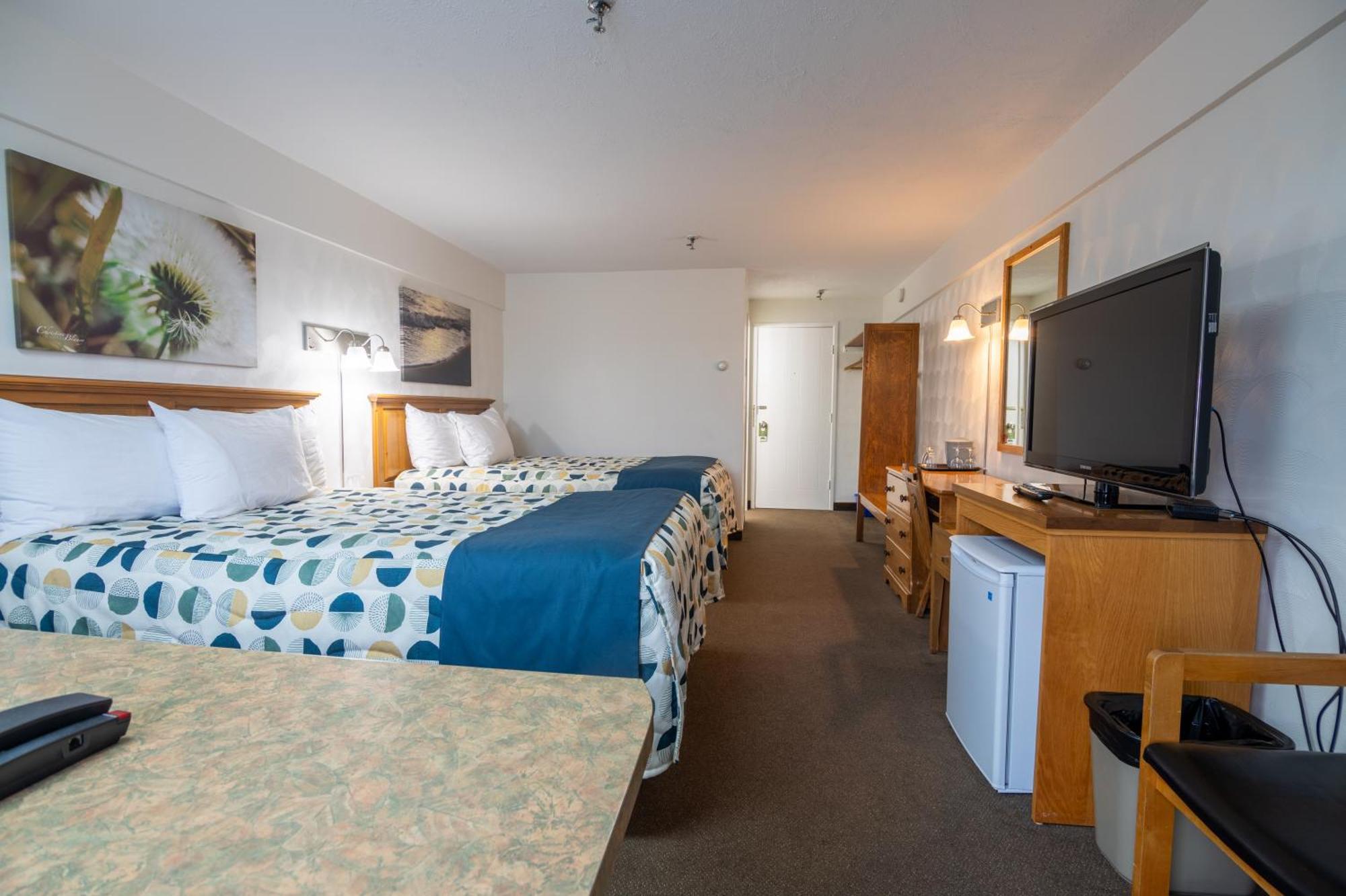 Hotel Les Mouettes Sept-Iles Exterior photo
