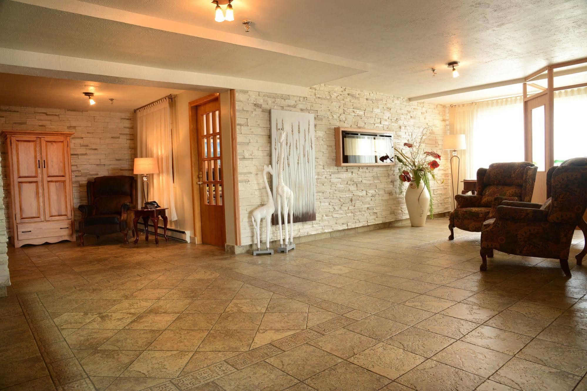 Hotel Les Mouettes Sept-Iles Exterior photo